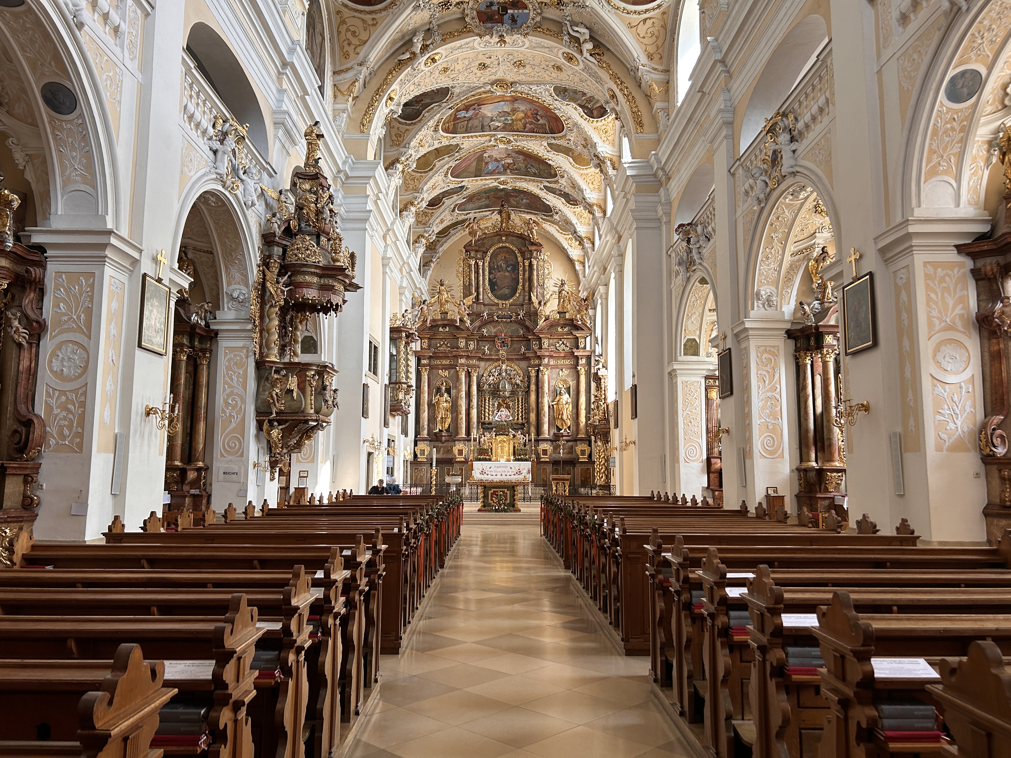 Basilika Frauenkirchen Basilika Frauenkirchen